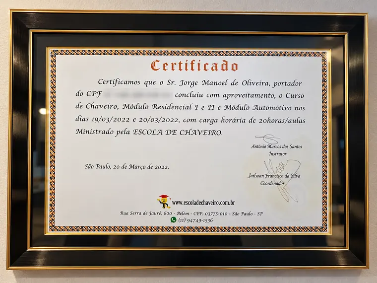 Certificado do Curso de Chaveiro, Módulo Residencial I e II e Módulo Automotivo, da Escola de Chaveiro, em nome de Jorge Manoel de Oliveira, março de 2022